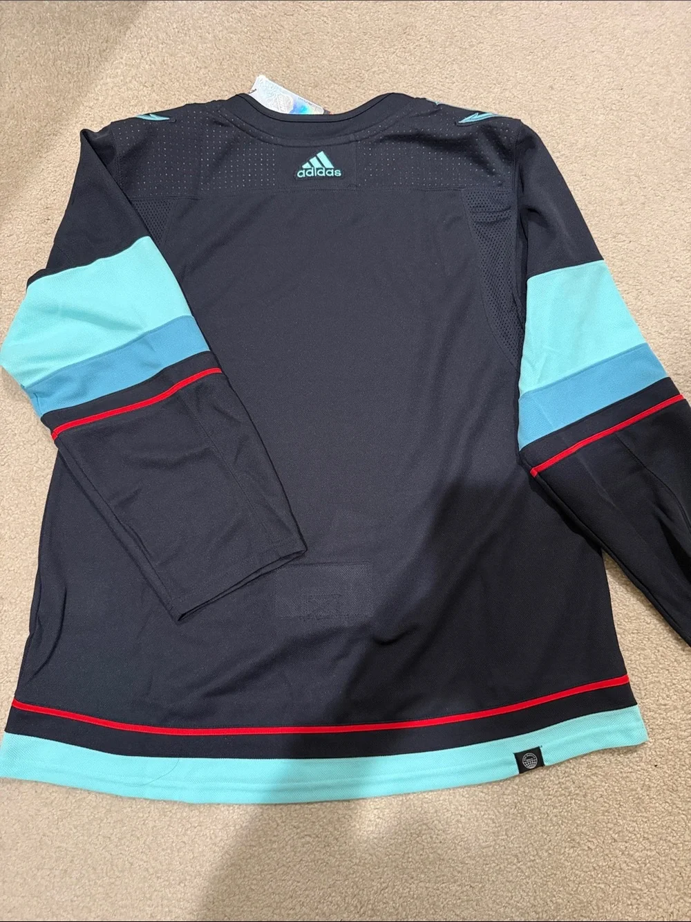 ****NWT Official adidas Seattle Kraken Home Jersey****